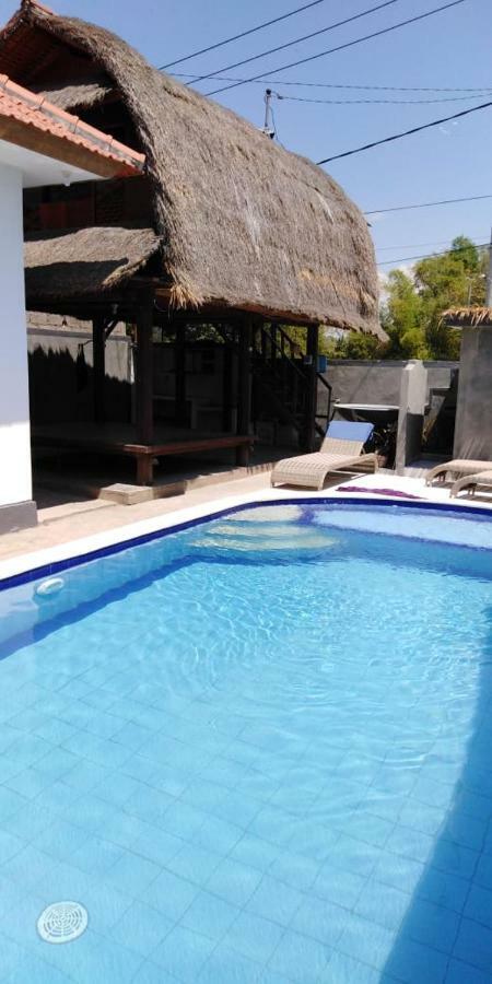 Izaac'S Bed & Breakfast Lovina  Luaran gambar